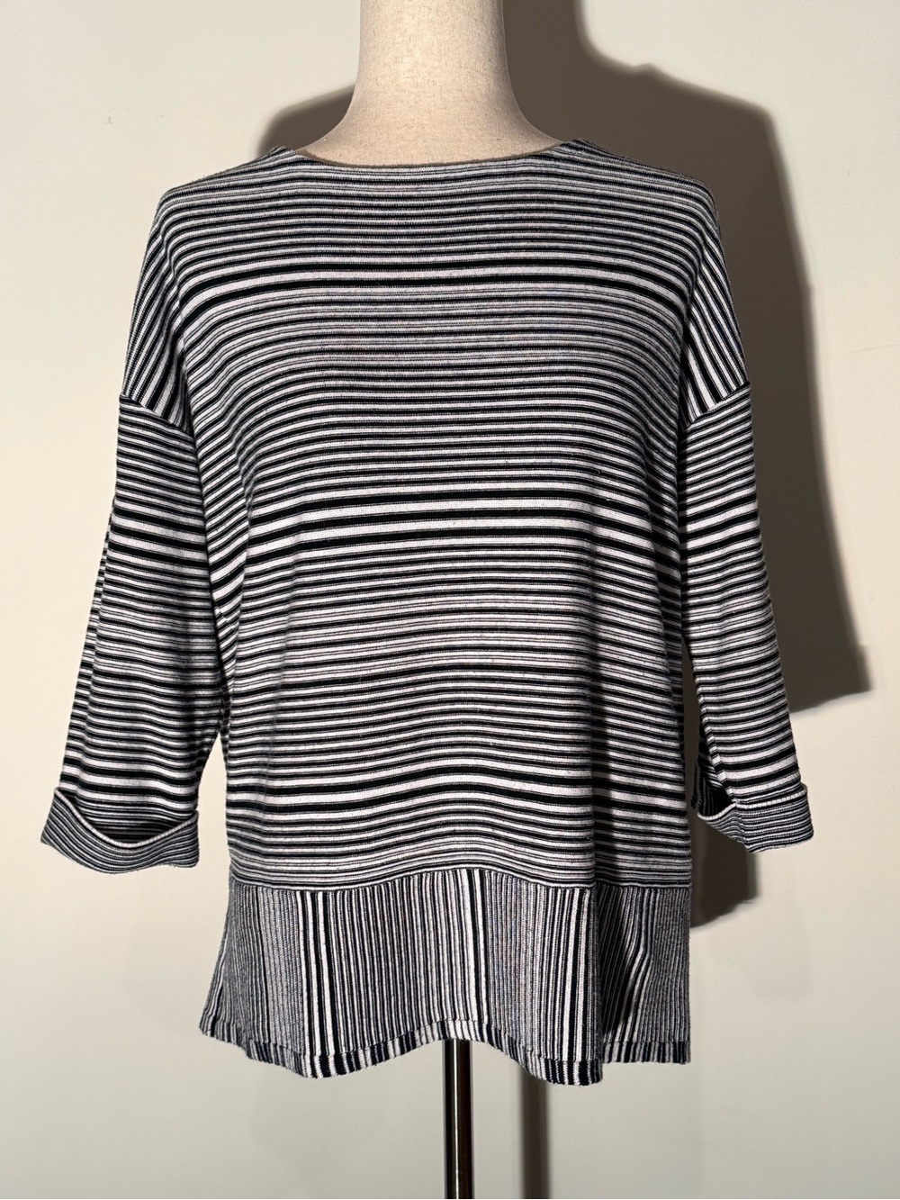 J. Jill Black & White Striped 3/4 Sleeve Wide Scoop Neck Knit Top